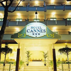 https://hotel-cannes-riccione.riccione-hotels.org